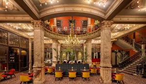 hotel-des-indes-lobby.jpg